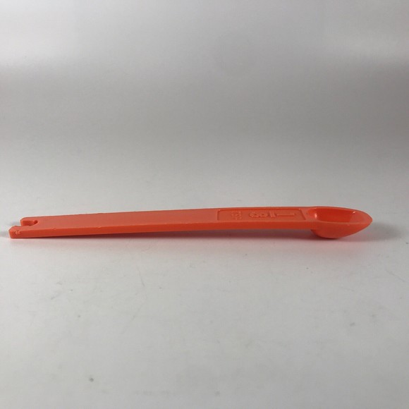 Tupperware Measuring Spoon Replacement 1/8 Tsp Orange #1266-1 Vintage - Picture 2 of 6